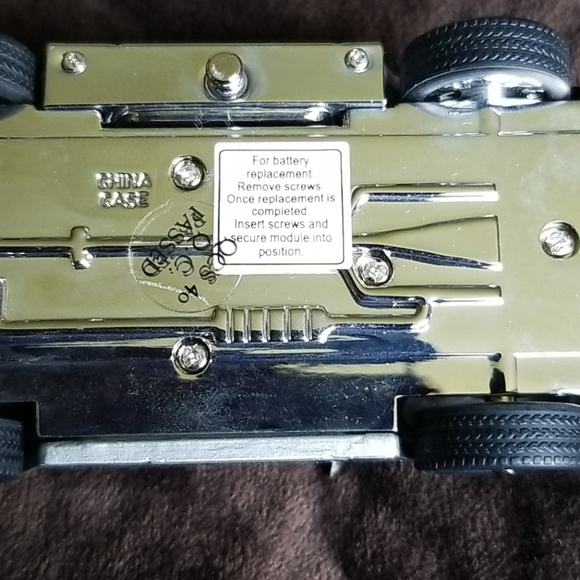 Timex collectible mini clock - Picture 5 of 9